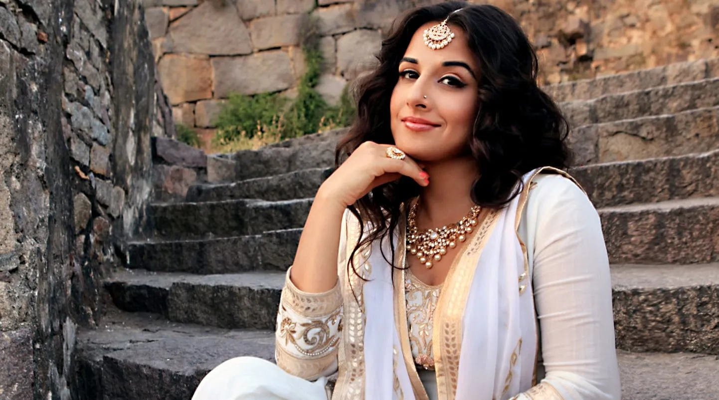 vidya balan beautiful wallpaper hd