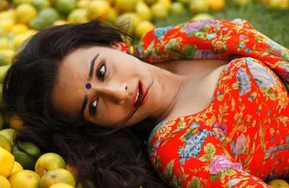 vidya balan hot hd wallpaper picture