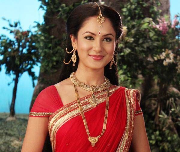 witch-characters-pooja-bose